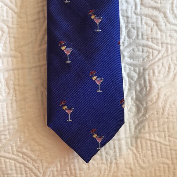 Vineyard Vines Martini Partini Blue Bay Silk Tie - Picture 2 of 4